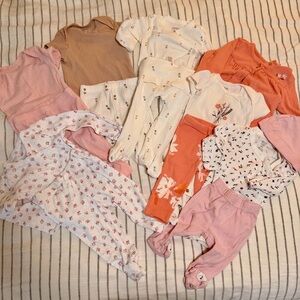 Adorable Baby Clothing Sets in Pink and White‎ Bundles